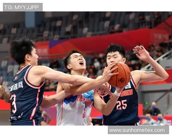 广东龙狮与新疆强强对决谁将赢得这场精彩的篮球盛宴 广东龙狮与新疆强强对决谁将赢得这场精彩的篮球盛宴